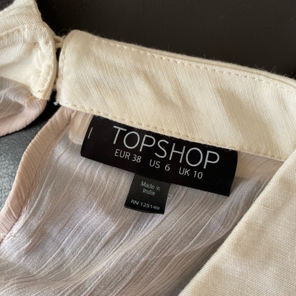 TOPSHOP sleeveless collard blouse - Picture 4 of 4